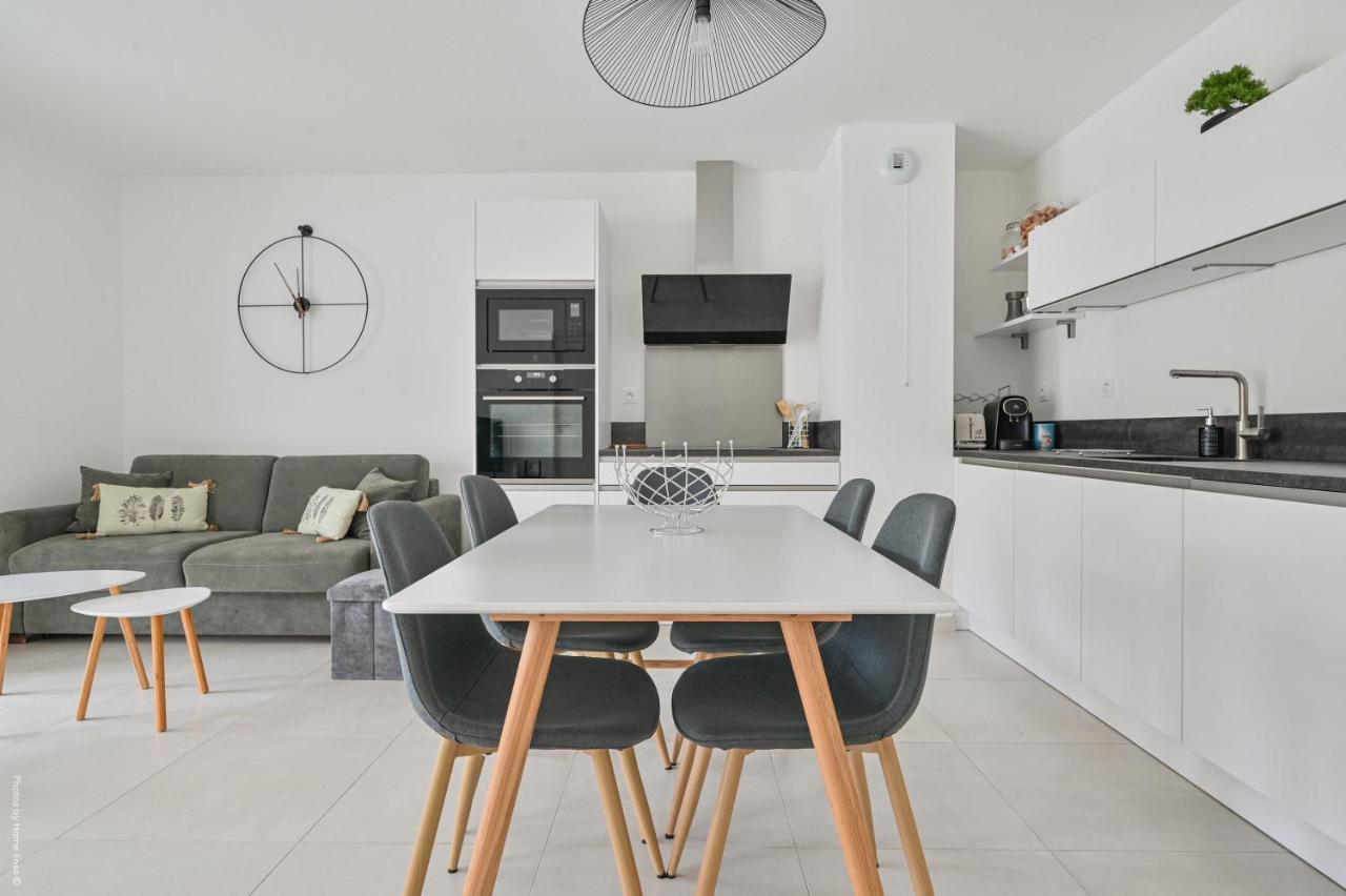 T4 Neuf - Jardin-Terrasse Et Piscine - Acces Direct Plages Et Centre Village - App C 12 Saint-Cyr-sur-Mer Luaran gambar